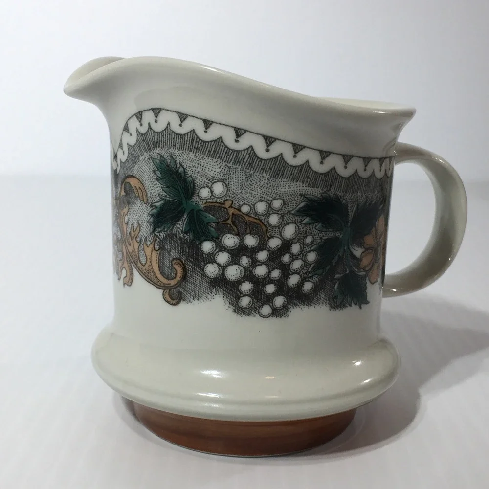 Goebel Country Burgund Creamer Bavaria W. Germany Oeslauer Ovenproof China